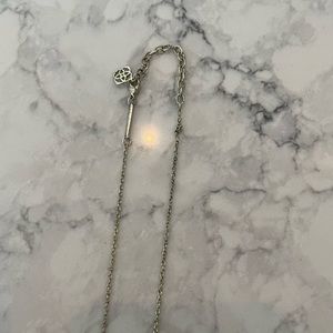 Kendra Scott Elisa necklace in pale pink.